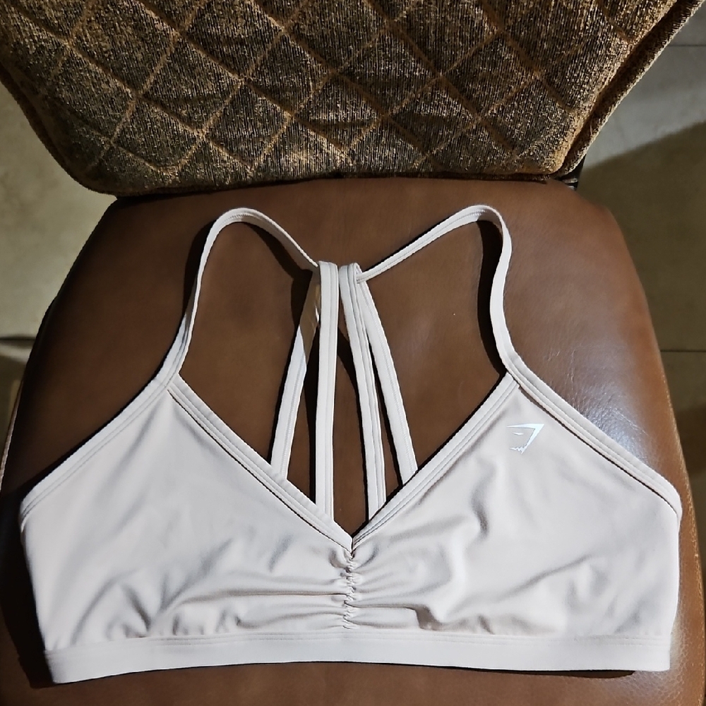 Gymshark Minimal Sports Bra Ruched Light Support Strappy Wirefree Tan